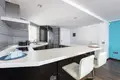 Mieszkanie 2 pokoi 112 m² Marbella, Hiszpania