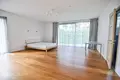 Dom 6 pokojów 300 m² Dzilnuciems, Łotwa