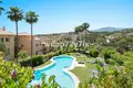 Wohnung 2 Schlafzimmer 160 m² Estepona, Spanien