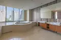 Ático 4 habitaciones 560 m² Na Kluea, Tailandia