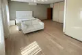 Mieszkanie 3 pokoi 290 m² Koinoteta Agiou Tychona, Cypr