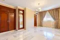 7 bedroom house 300 m² Benalmadena, Spain