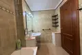 Wohnung 4 Schlafzimmer 170 m² San Pedro Alcantara, Spanien