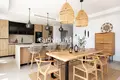 Wohnung 3 Schlafzimmer 260 m² Dos Hermanas, Spanien