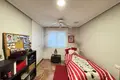 Mieszkanie 4 pokoi 256 m² Torrevieja, Hiszpania