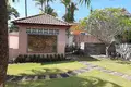 Villa mit 2 Schlafzimmern  Chalong, Thailand