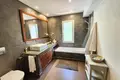 Dom 5 pokojów 308 m² Manilva, Hiszpania