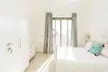 Mieszkanie 2 pokoi 1 070 m² Dubaj, Emiraty Arabskie