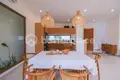 Villa mit 2 Schlafzimmern  Kerobokan Kelod, Indonesien