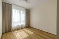 Propiedad comercial 37 m² en Varsovia, Polonia
