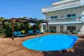6 bedroom house 205 m² Nea Irakleia, Greece