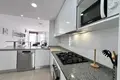 Mieszkanie 2 pokoi 84 m² Orihuela, Hiszpania
