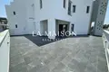 Mieszkanie 3 pokoi 170 m² w Nikozja, Cypr