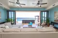 5 bedroom house 697 m² West Bay, Honduras