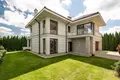 Casa 278 m² Voivodato de Mazovia, Polonia