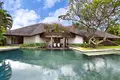 Wohnung 2 Schlafzimmer 283 m² Kerobokan Kelod, Indonesien