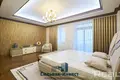 Wohnung 4 zimmer 261 m² Minsk, Belarus