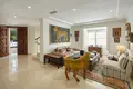 Villa de 4 dormitorios 373 m² Benahavis, Španjolska