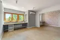 Haus 7 zimmer 680 m² Warschau, Polen