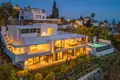 Villa de 4 dormitorios 616 m² Marbella, Španjolska
