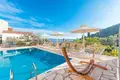 4 bedroom Villa 245 m² Nissaki, Greece
