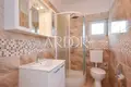 Дом 6 спален 260 м² Slatine, Хорватия