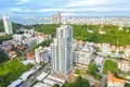 Wohnkomplex Beverly Mountain Bay s krasivym vidom na more