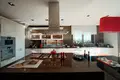 Complejo residencial Spacious villas with swimming pools and terraces, close to the marina, Istanbul, Turkey