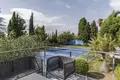 Haus 5 Schlafzimmer 537 m² Dos Hermanas, Spanien