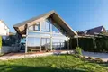 3-Schlafzimmer-Villa 172 m² Tivat, Montenegro