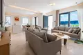Вилла 4 спальни 250 м² Тиват, Черногория