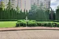 Propiedad comercial 1 045 m² en Minsk, Belarús