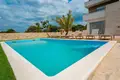 villa de 5 dormitorios 270 m² Opcina Karlobag, Croacia