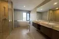 5 room villa  in Sangkat Veal Sbov, Cambodia