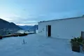 Квартира 3 спальни 200 м² Доброта, Черногория
