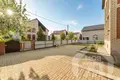 House 328 m² Viliejka, Belarus