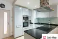 4 bedroom apartment 106 m² Capital City of Prague, Czech Republic