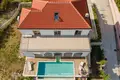 3 bedroom villa 354 m² Ratisevina, Montenegro