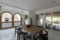 Haus 3 Schlafzimmer 375 m² Dos Hermanas, Spanien