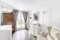 Mieszkanie 2 pokoi 65 m² Paryż, Francja