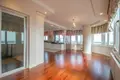 5 bedroom apartment 350 m² Mezitli, Turkey