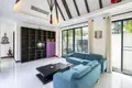 3 bedroom apartment 338 m² Si Sunthon, Thailand