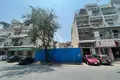 Land 372 m² in Sangkat Phsar Chas, Cambodia