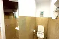 Haus 4 Schlafzimmer 273 m² Dos Hermanas, Spanien