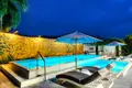 villa de 5 chambres 250 m² Ban Bang Thao, Thaïlande