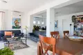 Haus 3 Schlafzimmer 202 m² Dos Hermanas, Spanien