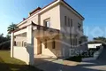 Casa 6 habitaciones 349 m² Nea Kallikrateia, Grecia