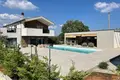 villa de 5 dormitorios 350 m² Pola, Croacia