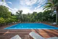 Copropriété 1 chambre 8 030 m² Coxen Hole, Honduras