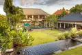 Willa 4 pokoi 1 000 m² Gianyar, Indonezja